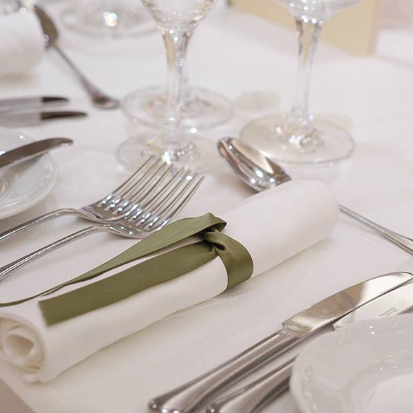 holidayinn_christmas-banquet1